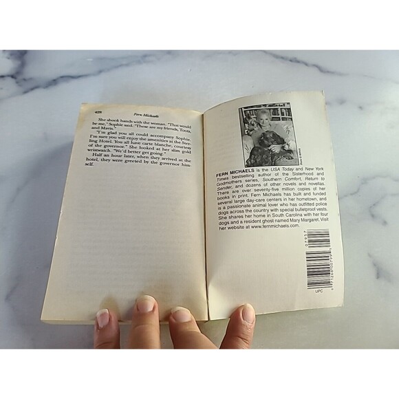 Mr. And Miss Anonymous By Fern Michaels Paperback - Picture 8 of 10